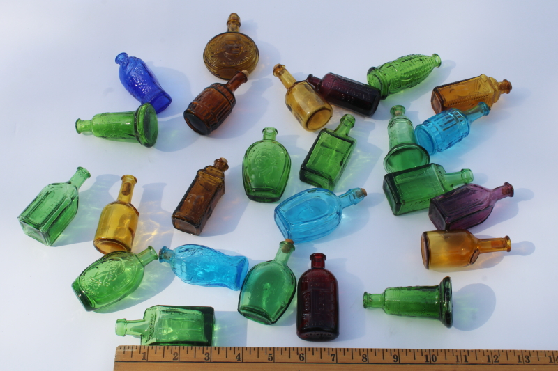 photo of lot of 25 miniature colored glass bottles, antique reproductions Wheaton bottles & Taiwan  #12