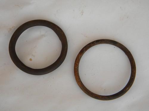 photo of lot of 6 rusty old antique iron harness rings, farm primitive #3