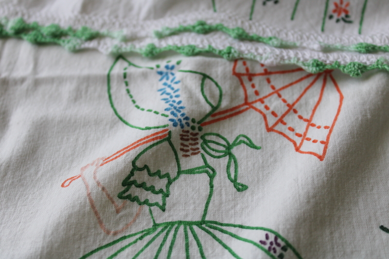 photo of lot of 7 pairs of vintage pillowcases w/ embroidery or crochet lace edgings, boho cottage bedding  #4