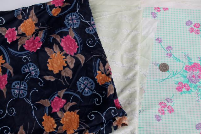 photo of lot of 70s vintage knit fabric, retro print poly jersey knits, silky tricot etc. #6