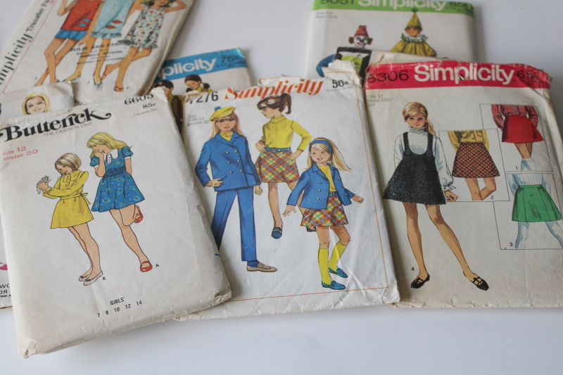 photo of lot of 70s vintage sewing patterns, very retro dresses, pantsuits girls size 12 & 14 #4