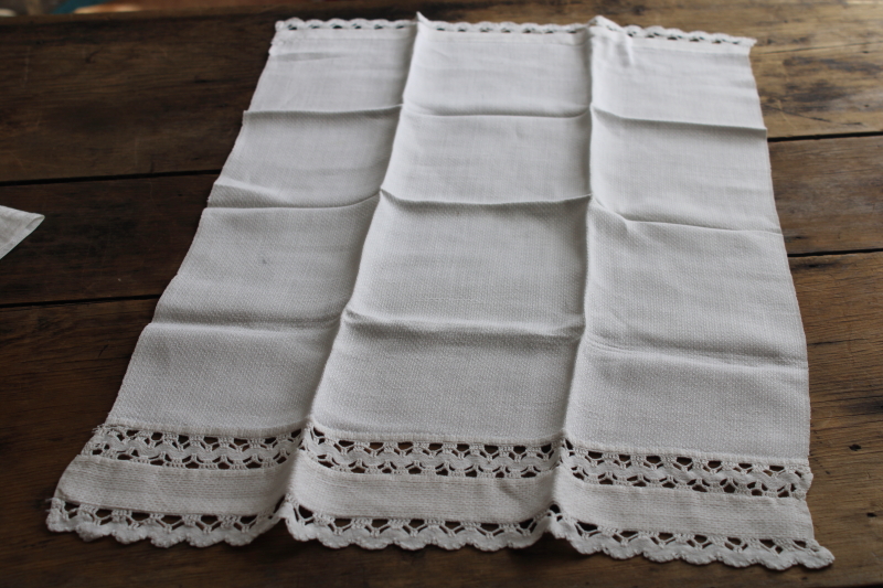 photo of lot of all white vintage linens, large towels w/ crochet lace, pair fingertip towels #3