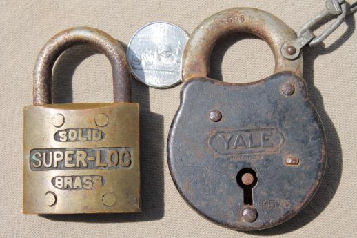 photo of lot of antique & vintage padlocks, assorted old brass & iron  padlocks, six lever locks w/ no keys #10