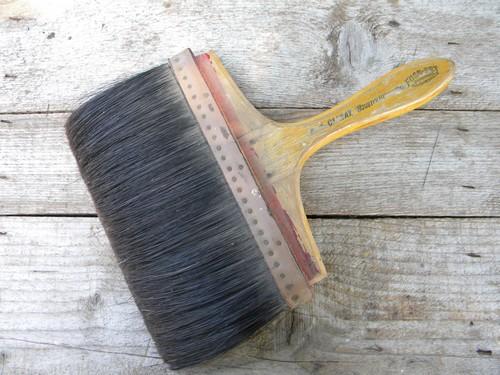 photo of lot of assorted primitive old and vintage brushes, natural bristles #2