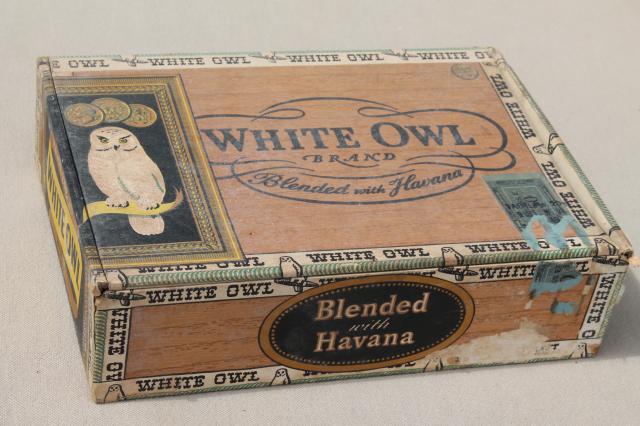 photo of lot of assorted vintage cigar boxes, cigar box collection w/ old tobacco advertising  #12