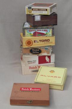 catalog photo of lot of assorted vintage cigar boxes, cigar box collection w/ old tobacco advertising 