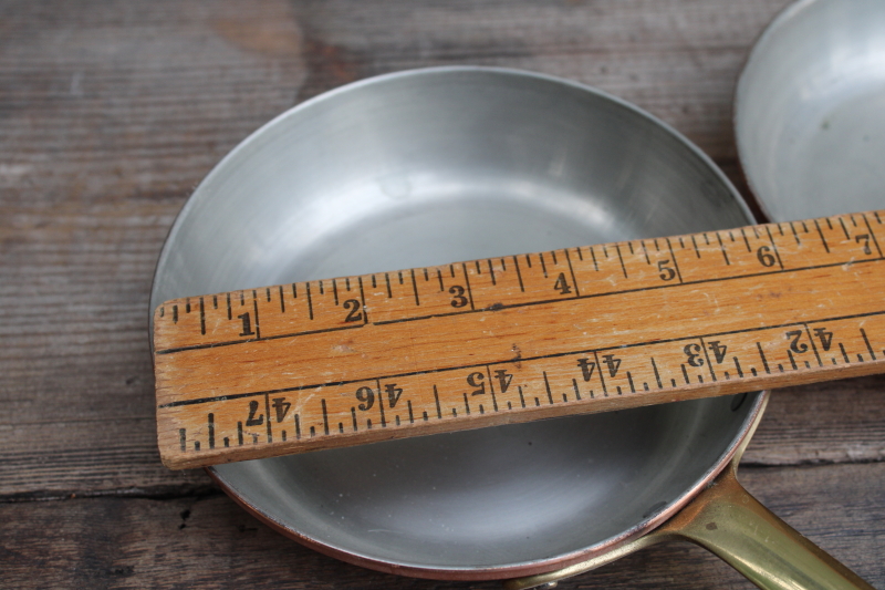 photo of lot of five vintage copper pans, small saute or saucepans w/ brass handles, french country kitchen style  #5