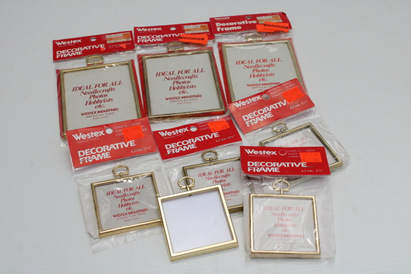 photo of lot of gold plastic mini frames, square and rectangle ornaments for cross stitch embroidery or photos #1