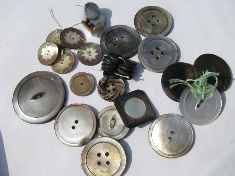 photo of lot of old, antique, vintage mother of pearl shell buttons, tiny to really big! #4