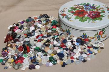 catalog photo of lot of old plastic buttons in vintage flowered print tin sewing box