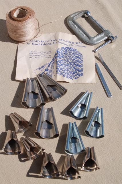 photo of lot of rug making tools, cones & instruction leaflet to make braided rugs #1