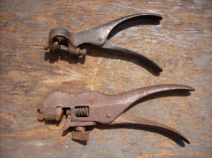 photo of lot of saw tooth/teeth setting tools, two man cross-cut saw & Blue Diamond handsaw setter #1