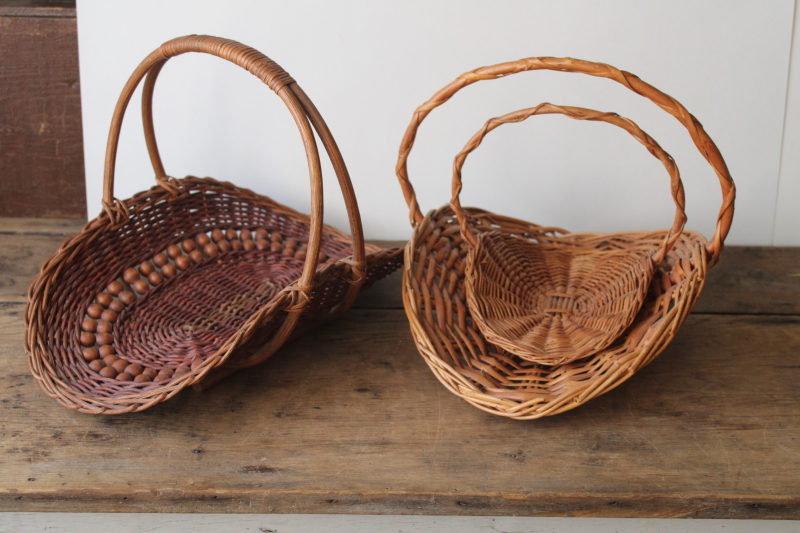 photo of lot of three vintage flower gathering baskets, farm garden trug shallow basket shape  #2