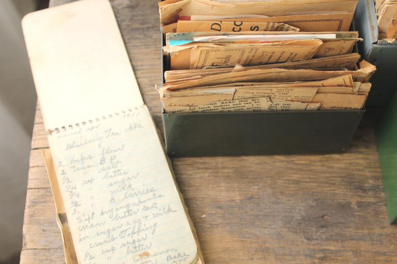 photo of lot of three vintage recipe boxes stuffed full of old recipes, some hand written cards #6