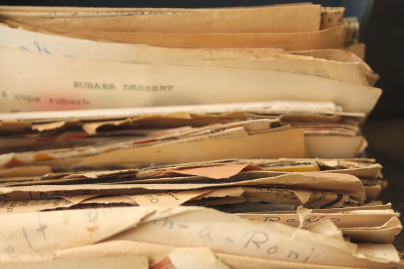 photo of lot of three vintage recipe boxes stuffed full of old recipes, some hand written cards #14