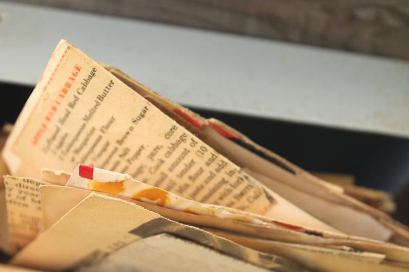 photo of lot of three vintage recipe boxes stuffed full of old recipes, some hand written cards #17