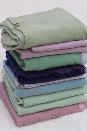 photo of lot of very shabby vintage wool blankets, felted cutting fabric for rugs or crafting #1