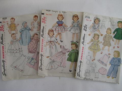 photo of lot of vintage 1940's - 50's sewing patterns, doll clothes period fashion outfits #1