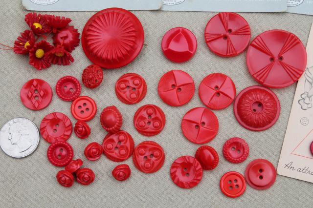photo of lot of vintage buttons, red, yellow, orange colored bakelite & old plastic buttons #6