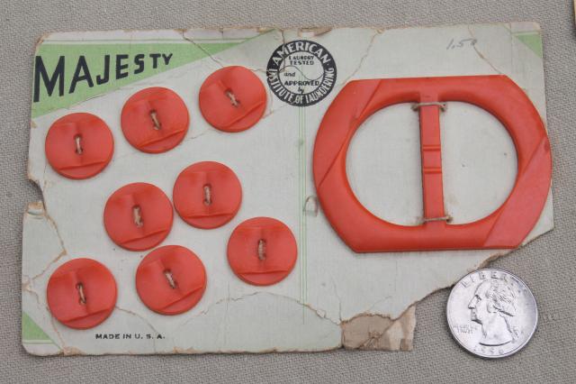 photo of lot of vintage buttons, red, yellow, orange colored bakelite & old plastic buttons #9