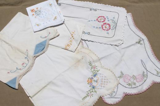 photo of lot of vintage cottage kitchen linens, towels, embroidered table runners etc. #4