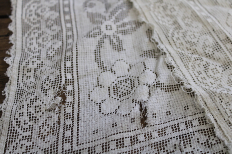 photo of lot of vintage lace runners, table mats & doilies, machine made cotton lace #4