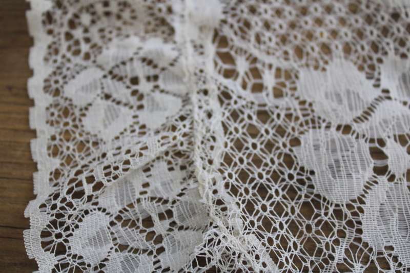 photo of lot of vintage lace runners, table mats & doilies, machine made cotton lace #9