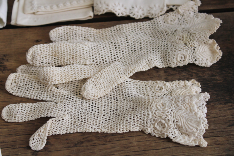 photo of lot of vintage ladies gloves, short white cotton gloves, long elbow length gloves #2