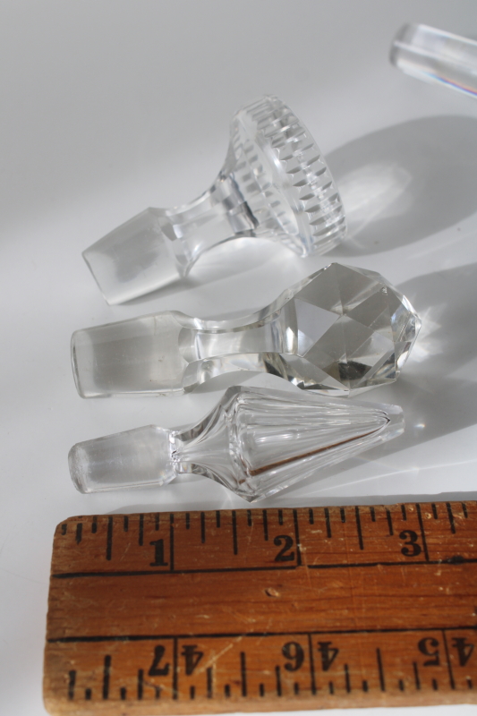 photo of lot of vintage lead crystal stoppers for decanters, liquor or wine bar bottles  #4