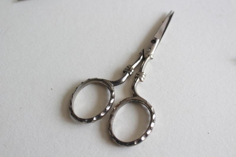 photo of lot of vintage needlework embroidery scissors, collection of tiny scissors #5