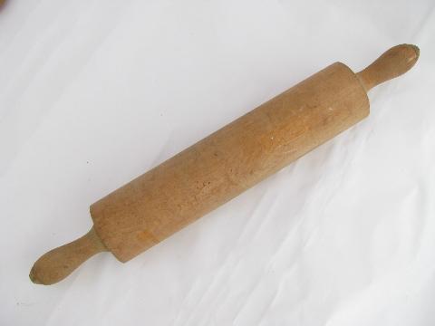 photo of lot of wood rolling pins & pastry pin from old farm kitchen, vintage kitchenware #2