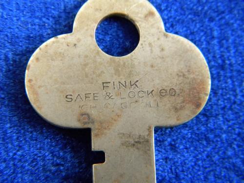 photo of lot old antique Fink/Greenleaf bank vault, safe&cash box keys #4