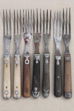 catalog photo of lot old antique bone handled / wood handle steel forks, mismatched Civil War vintage flatware