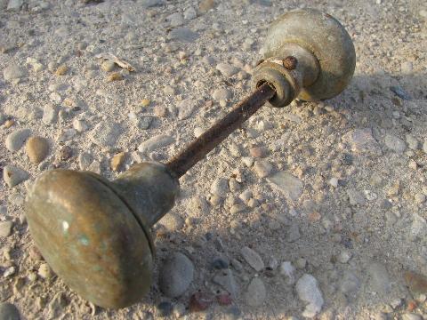 photo of lot old door hardware, antique vintage heavy brass doorknobs #3