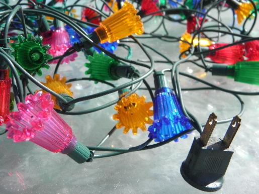 photo of lot old midget Christmas tree lights, fancy plastic flower reflectors #3