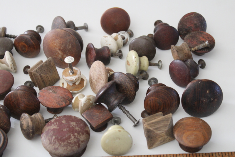 photo of lot old wood drawer knobs, rustic primitive vintage hardware, pulls or peg board coat hooks #3