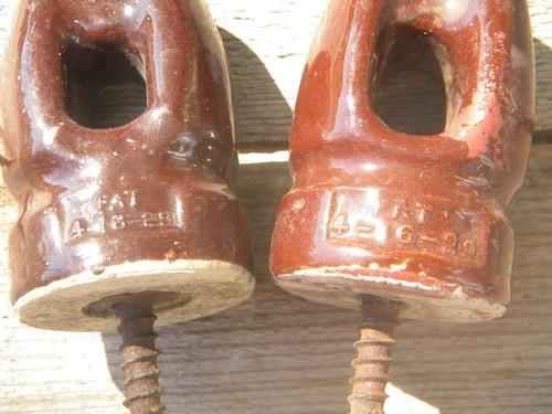 photo of lot primitive old brown ceramic screw base insulators 1929 patent #2