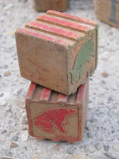 photo of lot primitive old wood alphabet letter blocks, antique vintage #2