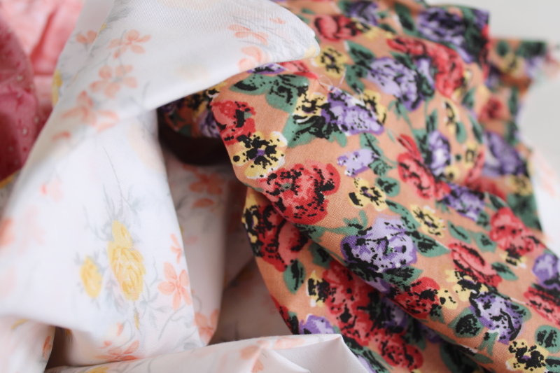 photo of lot scrap fabric remnants cotton prints for quilting and sewing pink & coral colors #9