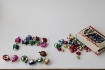 catalog photo of lot tiny vintage glass Christmas ornaments, fancy shapes & balls for feather tree