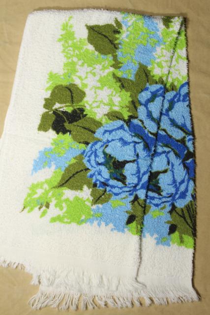 photo of lot unused vintage bath towels, retro 60s roses floral yellow, pink, blue #5