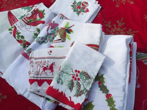photo of lot vintage Christmas print table linens, tablecloths, napkins, towels #1