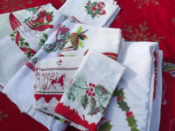 catalog photo of lot vintage Christmas print table linens, tablecloths, napkins, towels