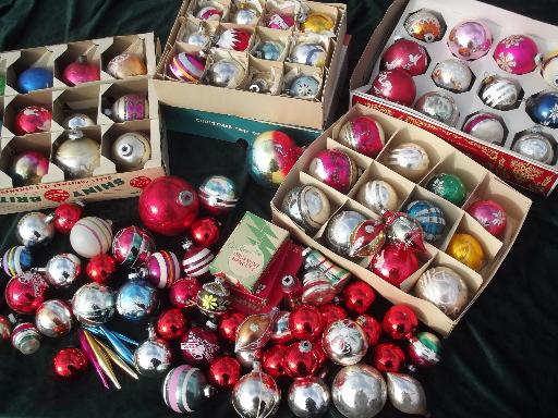 photo of lot vintage Christmas tree ornaments, old mercury glass balls in boxes #1