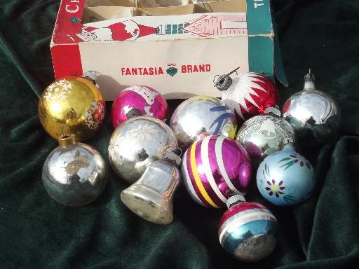 photo of lot vintage Christmas tree ornaments, old mercury glass balls in boxes #6