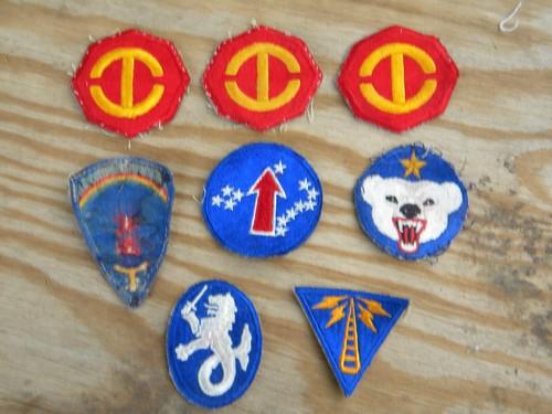 photo of lot vintage US military insignia shoulder patches / badges #2