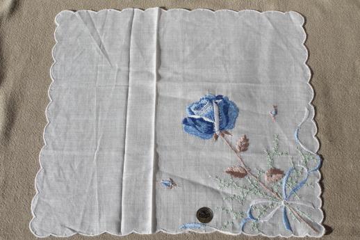 photo of lot vintage blue & white wedding / bride's hankies, Swiss embroidery & Madeira handkerchiefs #7
