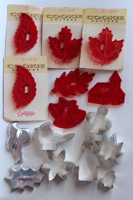 photo of lot vintage cookie cutters, metal & red lucite plastic, fall leaves & Christmas cookies #1