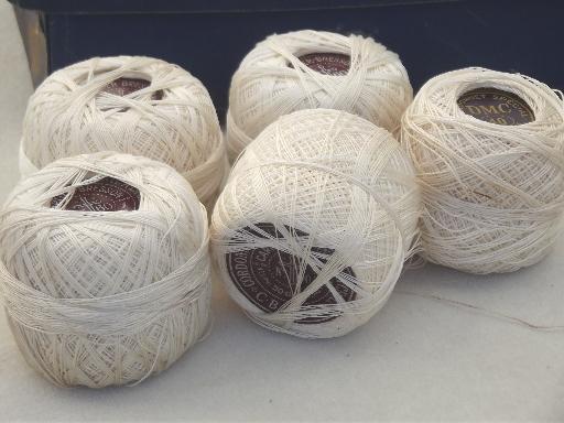 photo of lot vintage cotton crochet thread spools in antique  French boxes #9