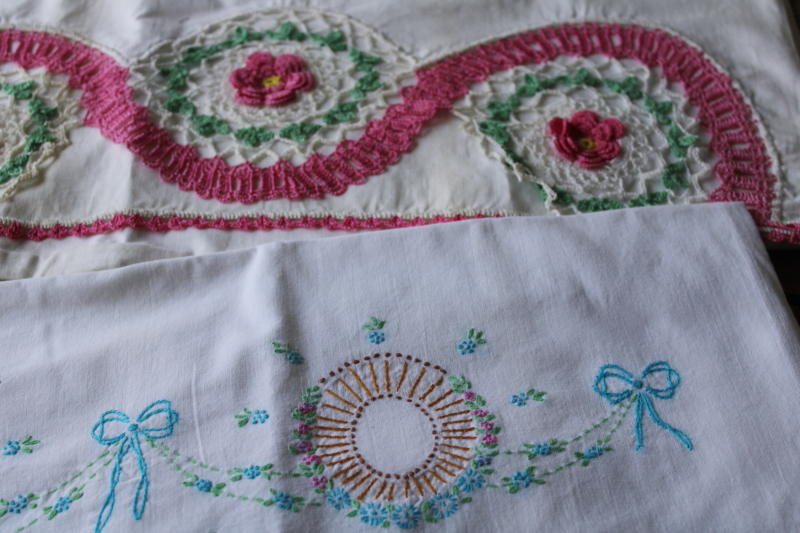 photo of lot vintage cotton pillowcases w/ embroidery or crochet lace edgings, shabby cottage chic linens  #14